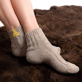 Wool socks for women and men - beige short
