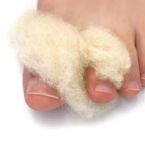 Texel hiking wool for blisters, corns, heel spurs and other foot pain complaints